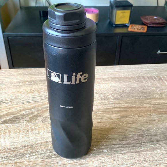 Fanatics Thermos MLB PRICE FIRM 💥 - Picture 2 of 9